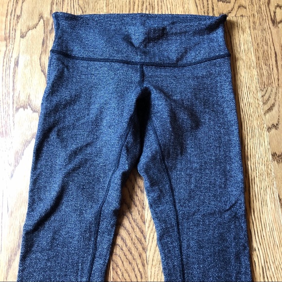 Lululemon herringbone winder under leggings - Picture 3 of 6